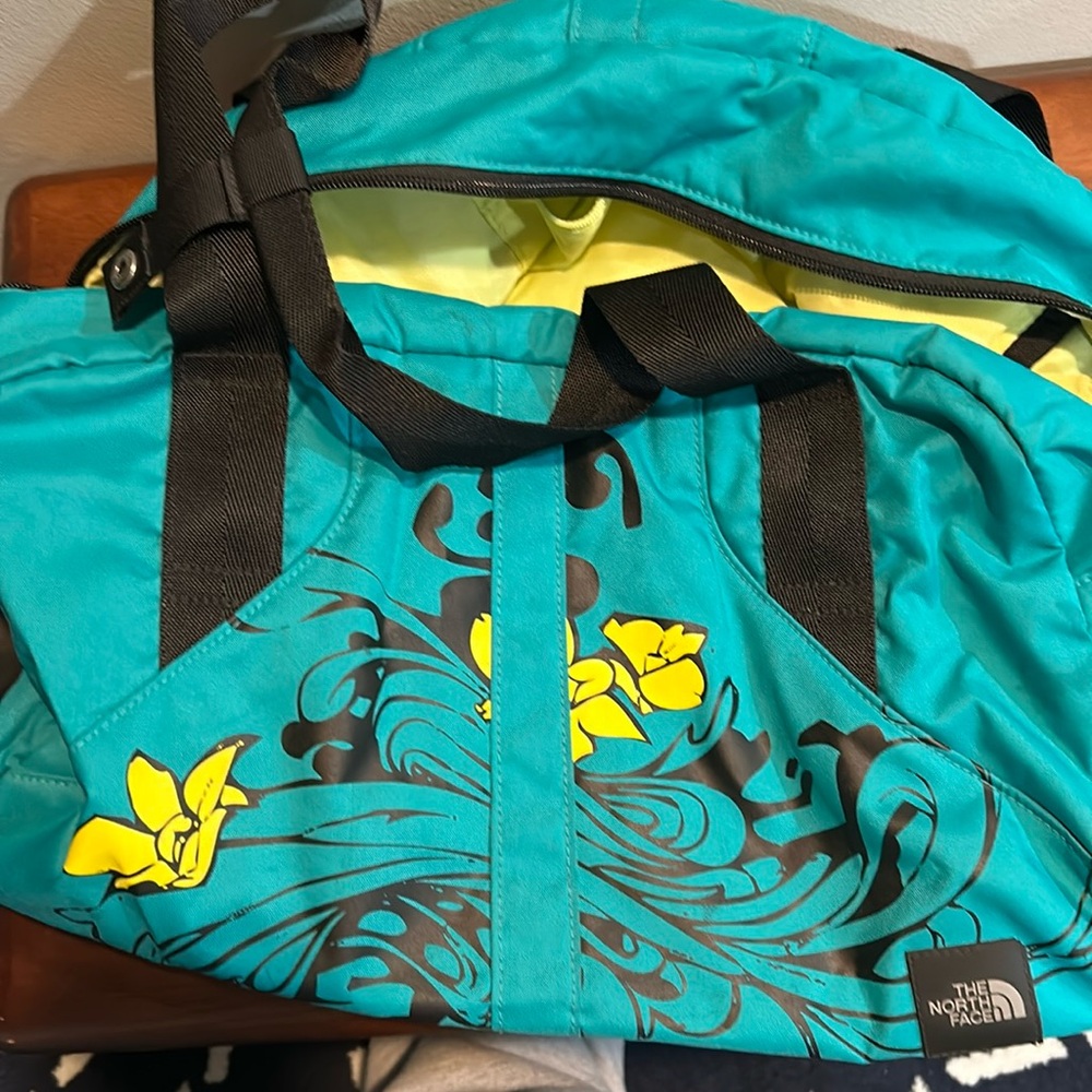 Green north face bag